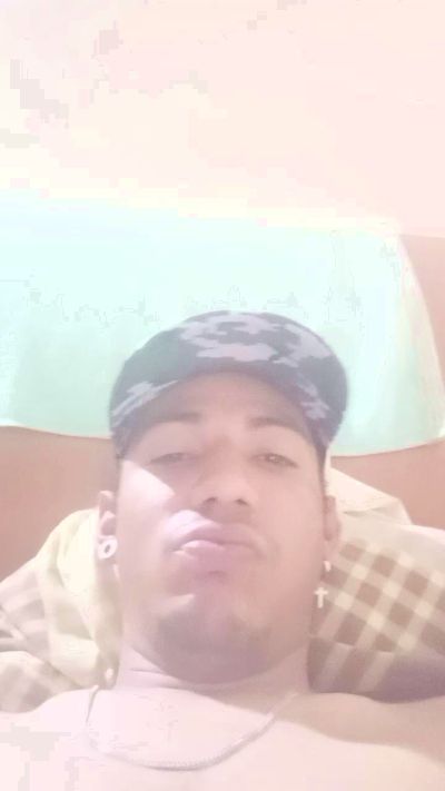 luismi1519 live from Venezuela