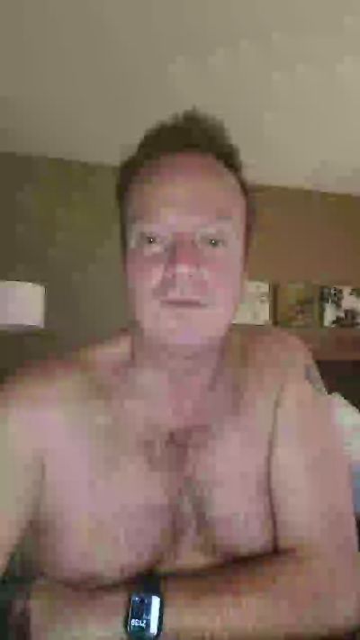 manfrombham3 live from United Kingdom