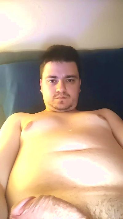 sexyguywhore18 live from Ukraine