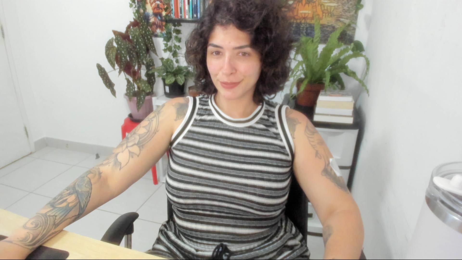 talimajesty live from Brazil